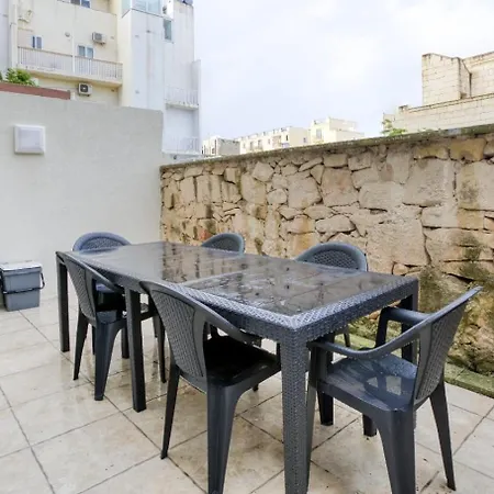 Comfort Double St. Julian's Gzira